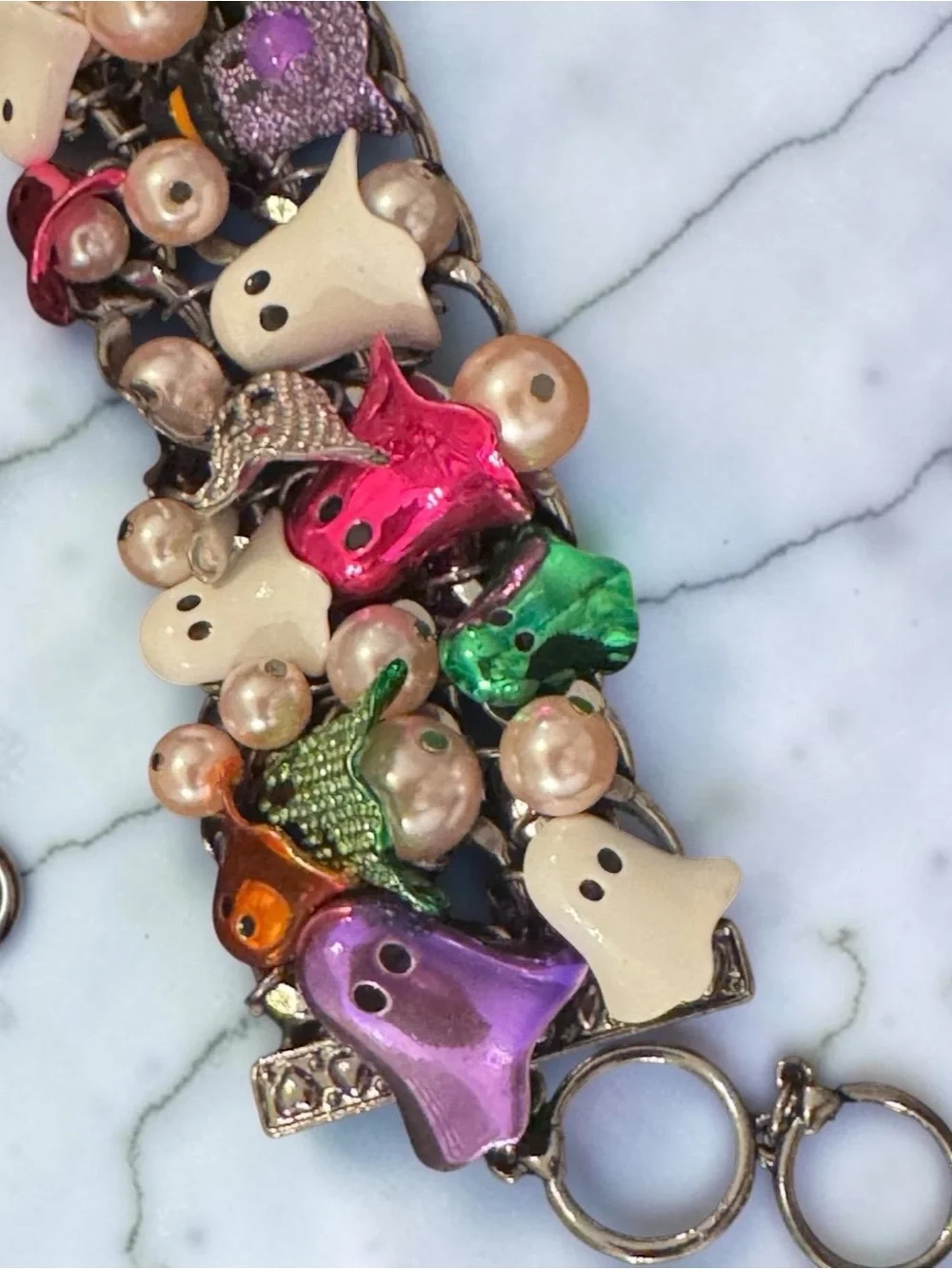 BETSEY JOHNSON Halloween Shiny Costumed Ghosts Statement Charm Bracelet NEW NWT